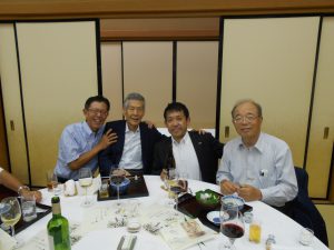 新旧理事役員懇親会開催