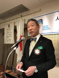 【4月5日】本日の卓話は、「牛を描き続けること」をテーマに、画家の赤木睦代氏にしていただました