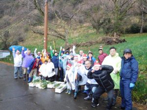 20171217水仙刈クリスマス会SON④いっぱい刈り取れました
