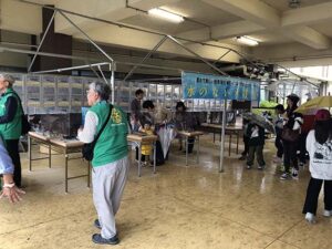 水のない水族館