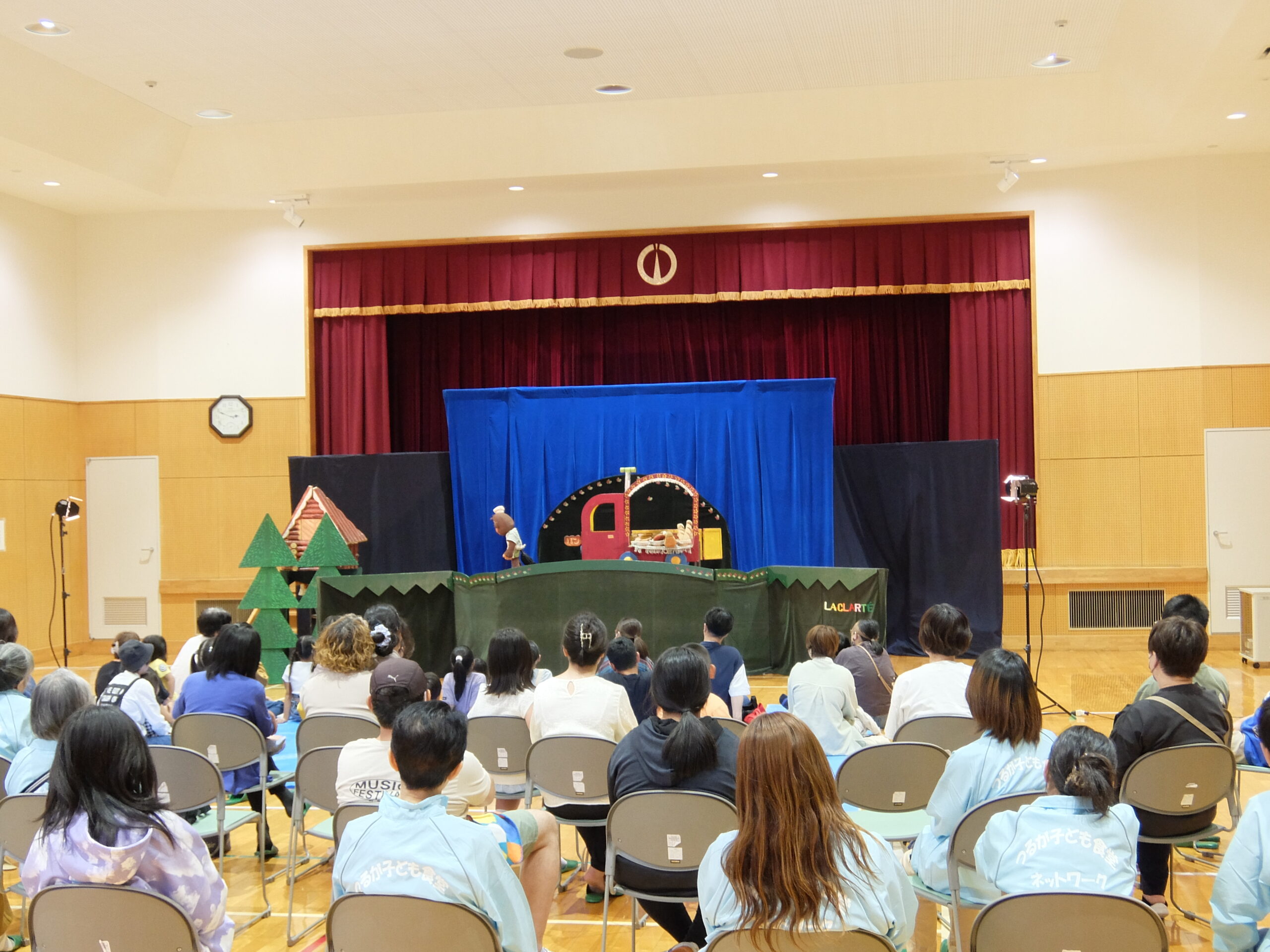 人形劇団クラルテによる人形劇公演