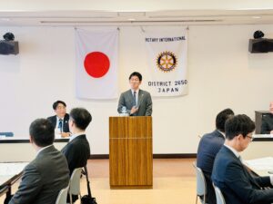 IM第2組新会員セミナーで「My ROTARY」の説明と登録依頼