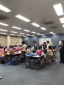 【7月30日】ロータリー財団地区補助金事業 「図書館へ行こう」プロジェクト