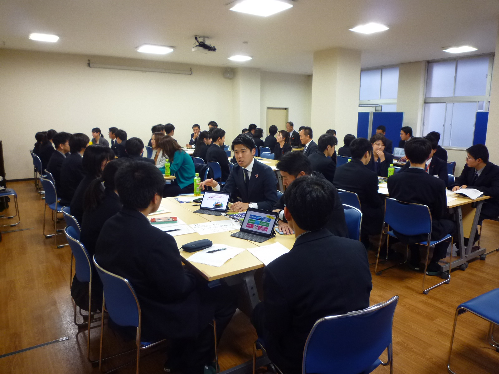 キャリア教育講座in啓新高校、開催！