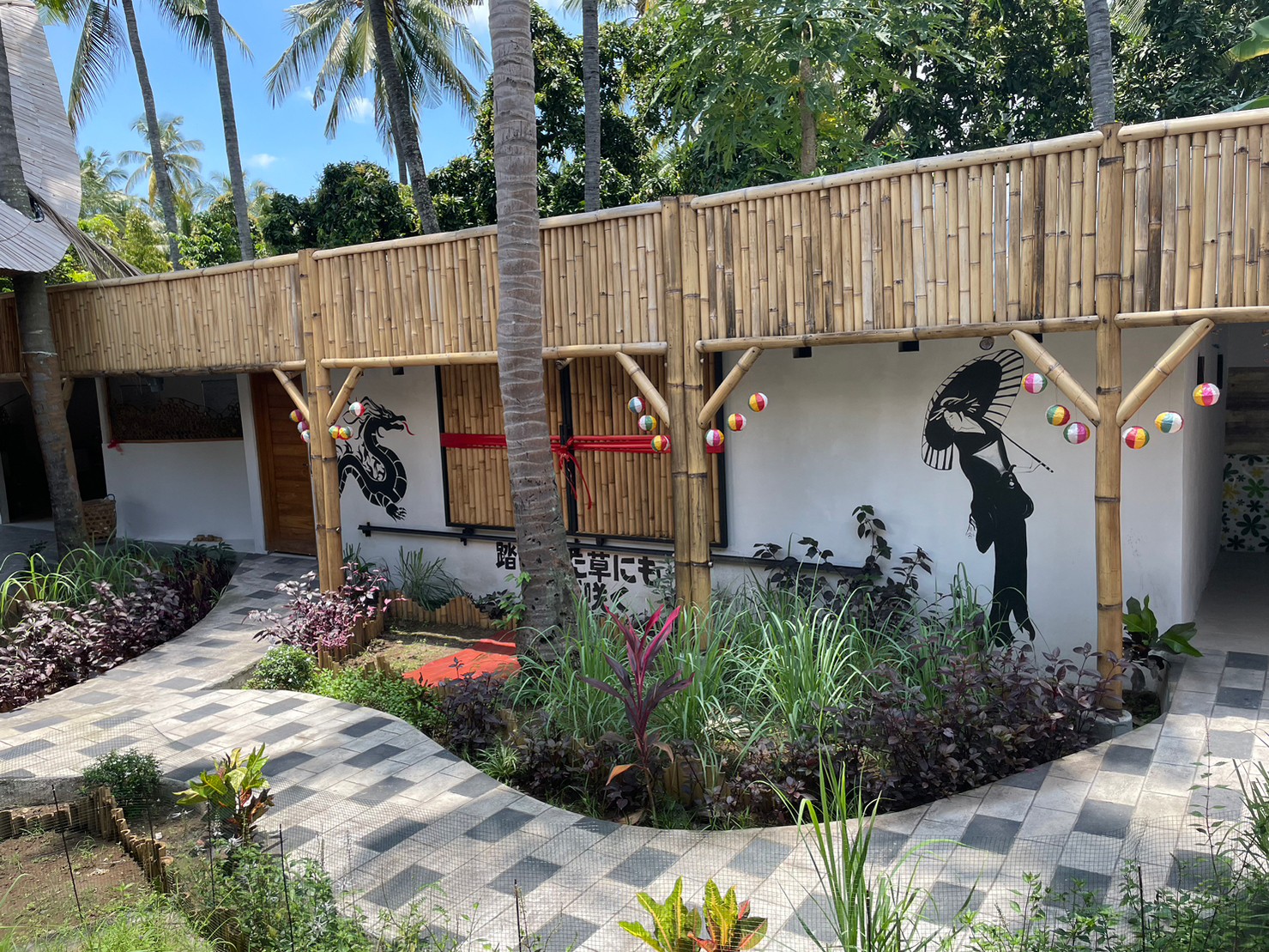 バリ島奉仕プロジェクト「知的障害者向け学校建設内の設備・備品提供事業」