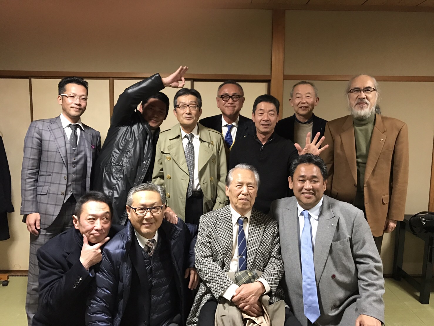 情報集会の開催