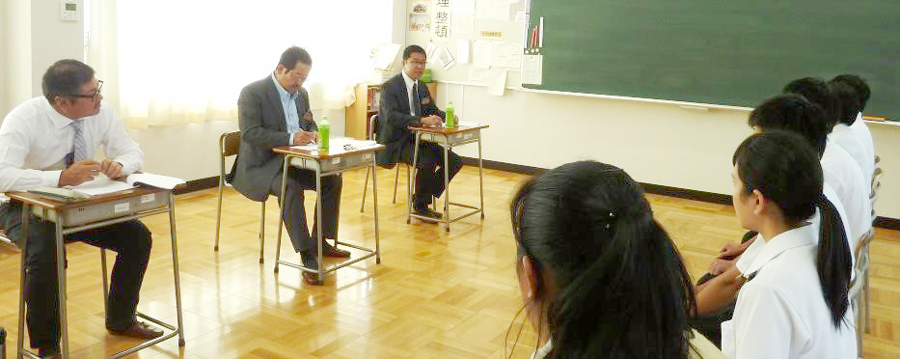 就職模擬面接会を開催しました