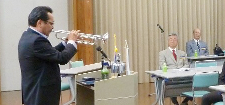 ５月７日例会　外部卓話　『　いくつになっても夢は叶えられる　』