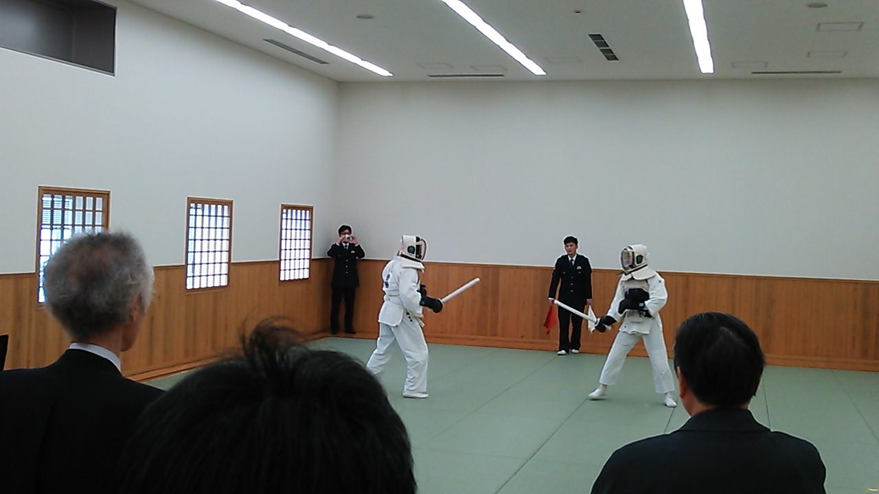 鯖江警察署署内見学と交通安全講話を/鯖江ロータリークラブ２月１０日例会