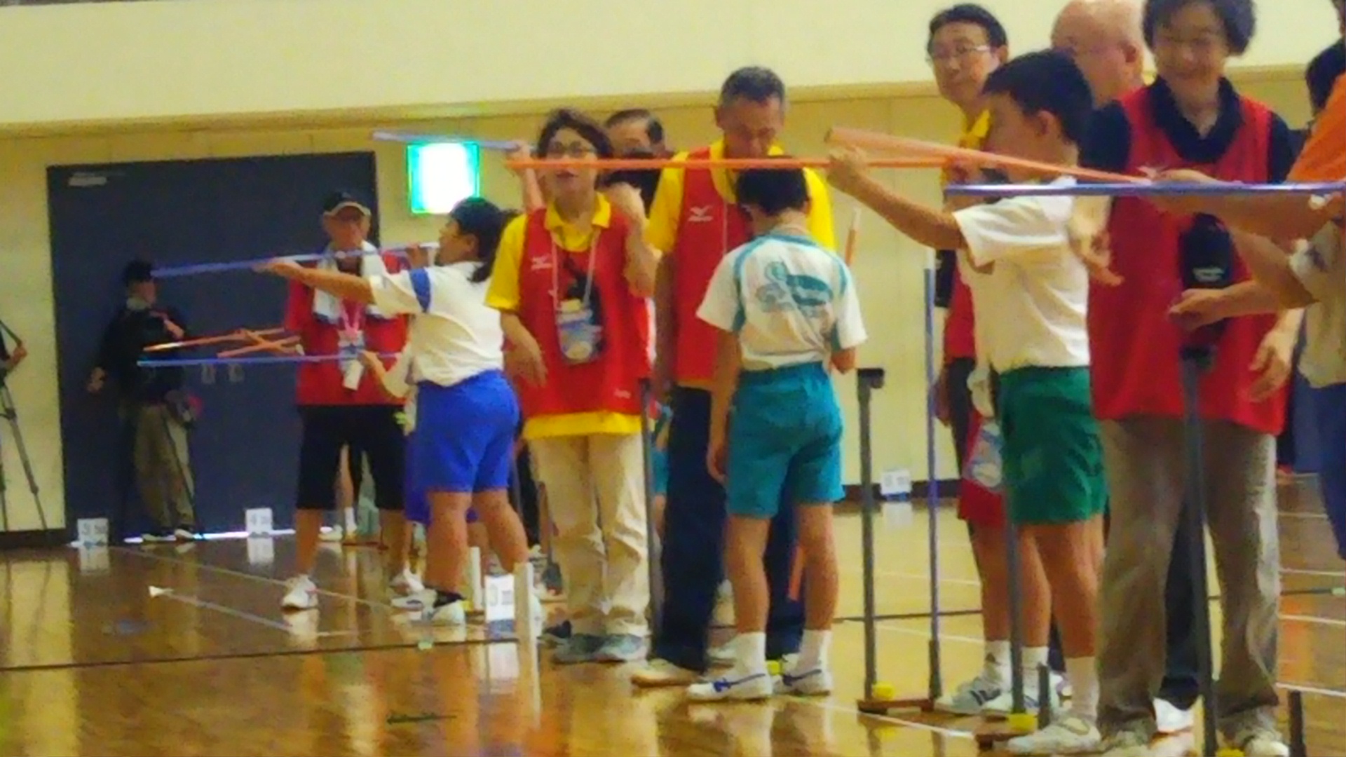 鯖江RC・スポーツを通じて障がいのある人もない人も幸せに暮らせる共生社会づくりを～障がいをもつ子どもたちとのスポーツ吹矢～