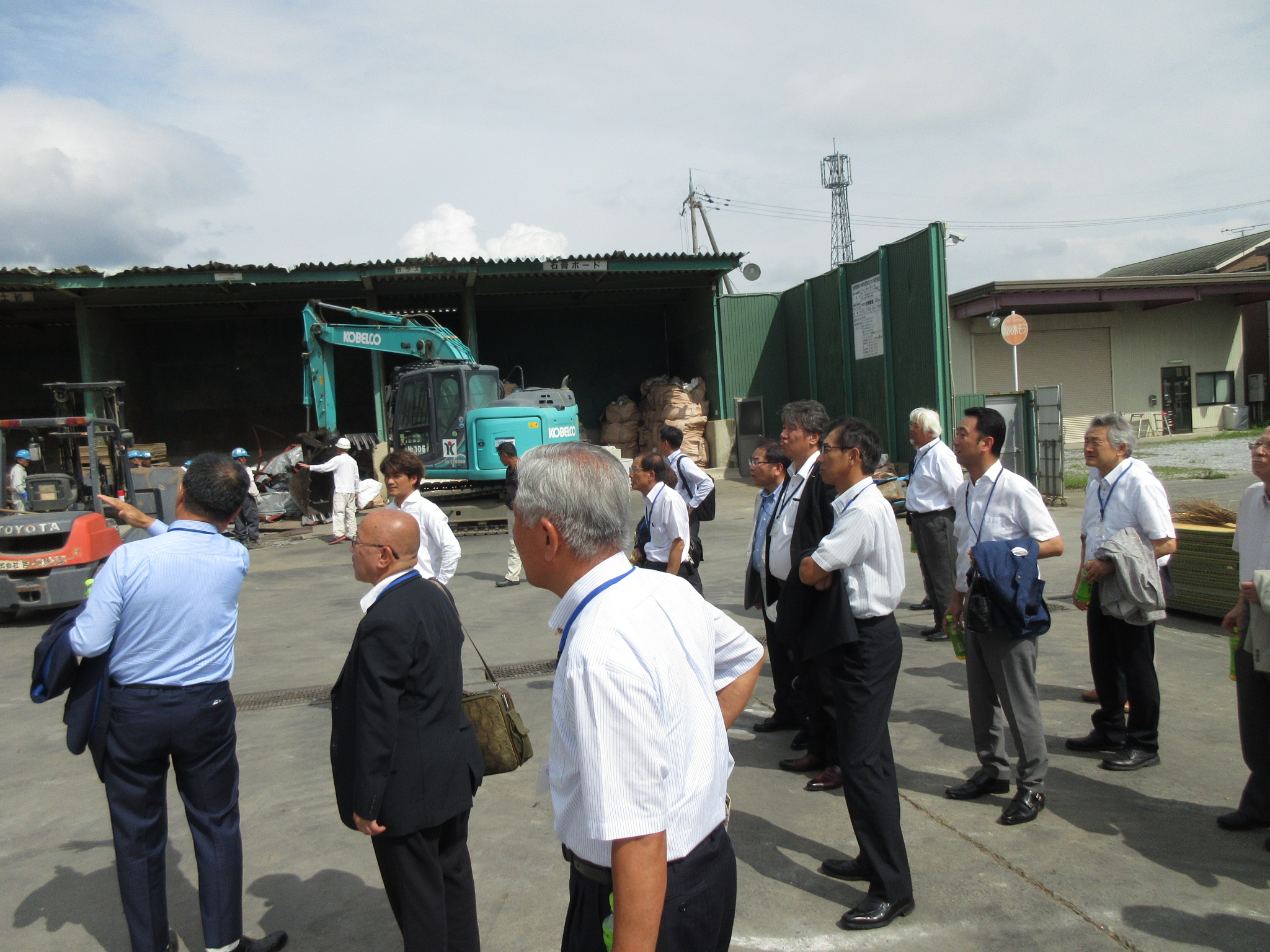 職業奉仕委員会「移動例会」(株)吉勝重建滋賀支店訪問