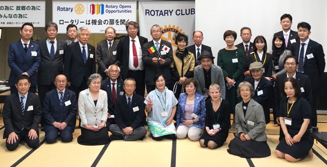 社会奉仕・国際奉仕共同「一隅を照らすプロジェクト」セネガルの小学校へ図書を寄贈