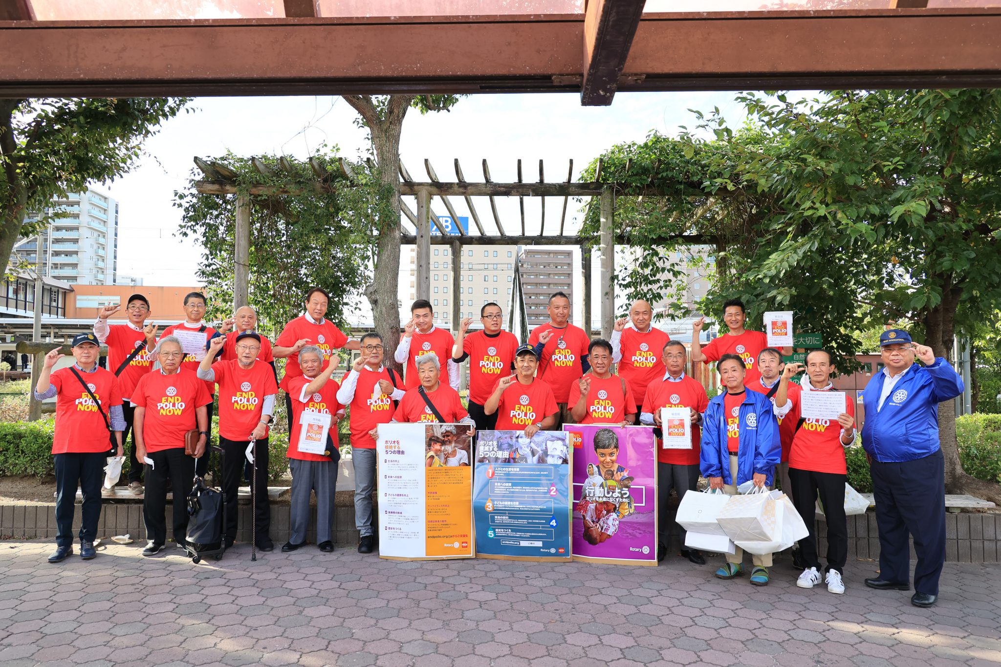 「POLIO DAY 募金」街頭啓発活動