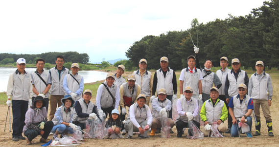ごみゼロ大作戦に野洲RCは今年も参加！美しいびわ湖をみんなで！
