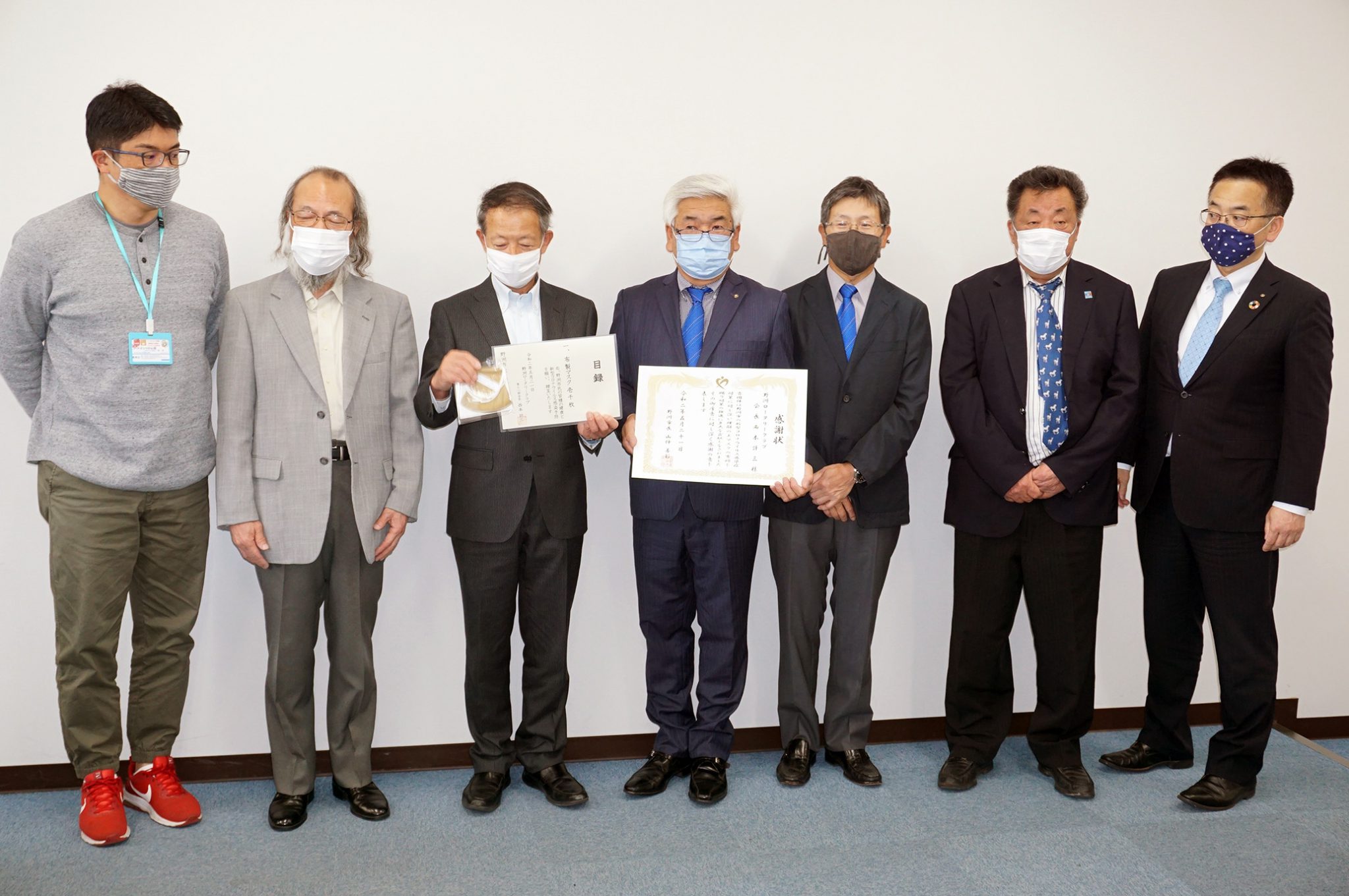 環境に優しい、布マスク千枚を寄贈